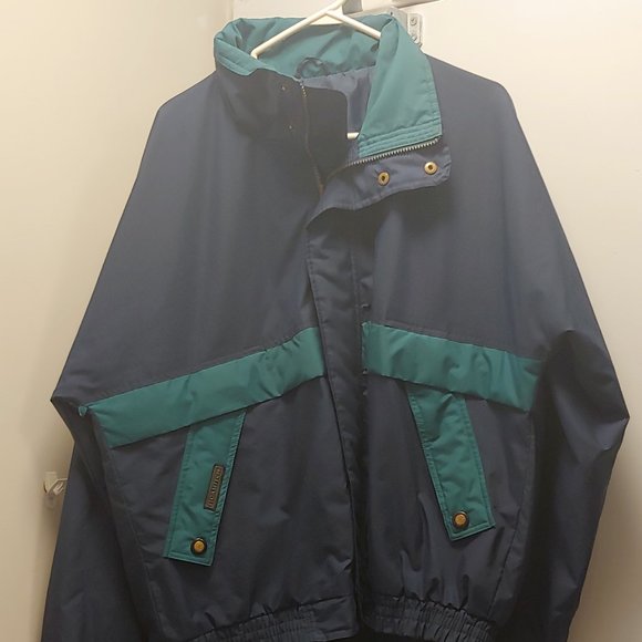GENTLY USED STORMTECH WIND BREAKER, LARGE!!! - Picture 1 of 6